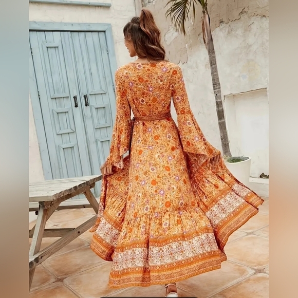 New! Bohemian Orange Floral Maxi Dress Size Medium NWT! - Picture 4 of 5